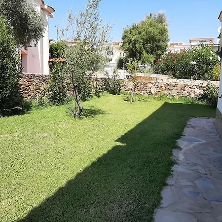Tatil Evi Le Lantane Budoni